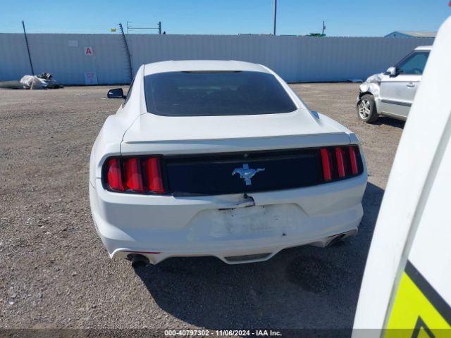1FA6P8AMXF5400784 Ford Mustang V6