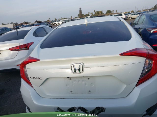 Honda CIVIC EX 2018 2HGFC2F71JH532146 Image 16