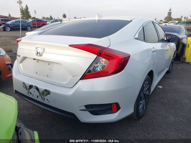 Honda CIVIC EX 2018 2HGFC2F71JH532146 Image 4