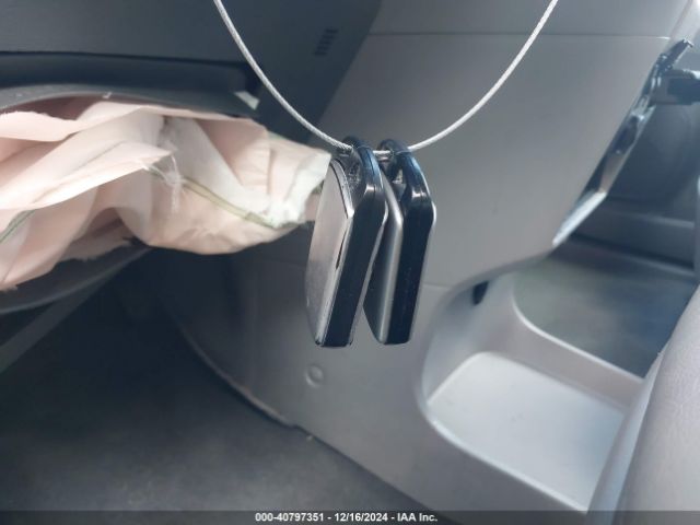 5TDYZ3DCXLS075269 Toyota SIENNA XLE