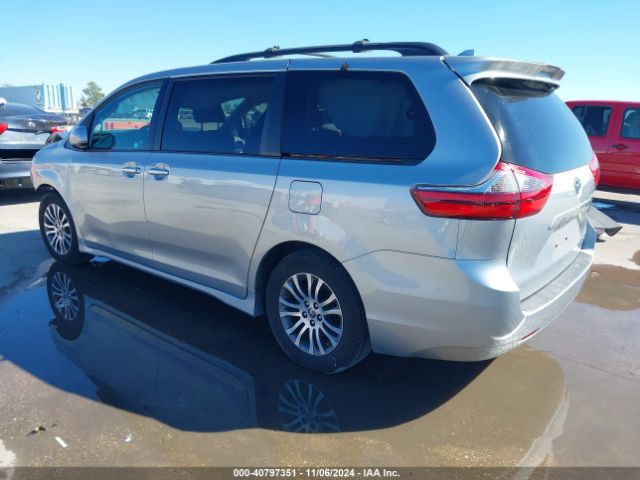 5TDYZ3DCXLS075269 Toyota SIENNA XLE