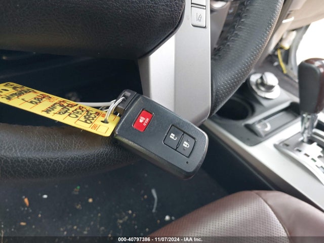 Toyota 4runner Limited 2020 JTEBU5JR9L5809894 Image 11