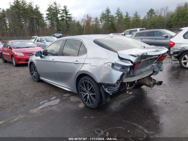 4T1G11BK9NU066915 Toyota Camry Se Awd