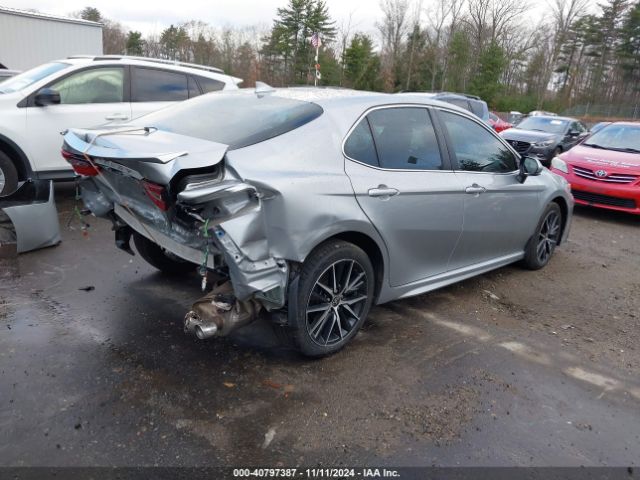 4T1G11BK9NU066915 Toyota Camry Se Awd