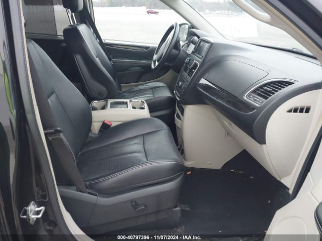 2C4RC1CG3FR540017 Chrysler Town & Country Touring-l