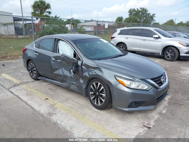 Nissan Altima 2.5 Sv 2018 1N4AL3AP1JC145059 Image 1
