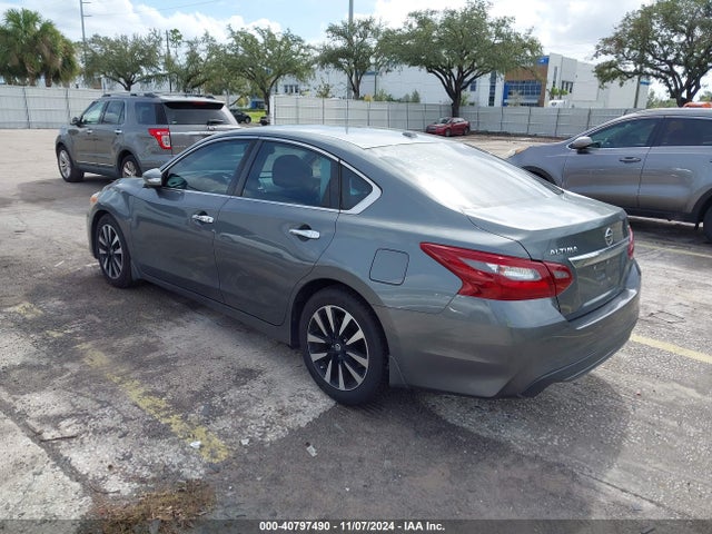 Nissan Altima 2.5 Sv 2018 1N4AL3AP1JC145059 Image 3