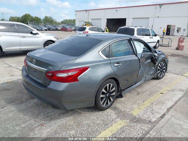 Nissan Altima 2.5 Sv 2018 1N4AL3AP1JC145059 Image 4