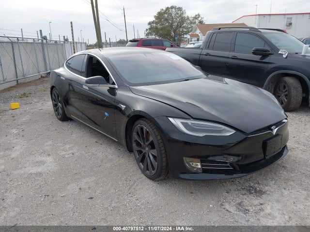 2018 TESLA MODEL S 5YJSA1E43JF270317 Photo 0