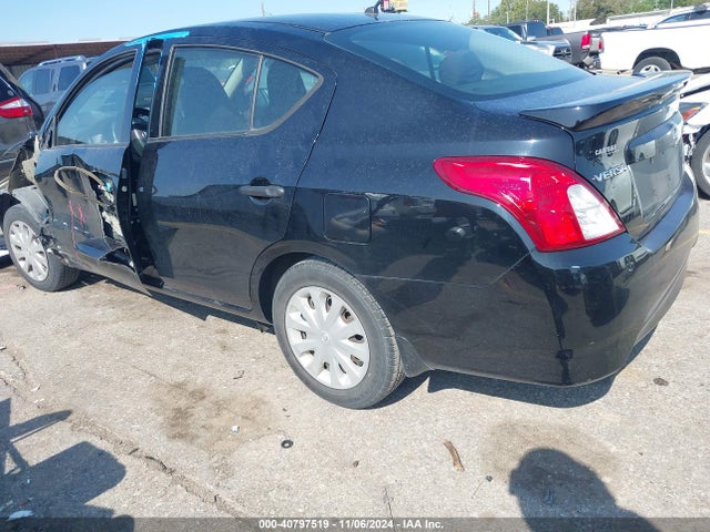 Nissan Versa 1.6 S+ 2017 3N1CN7AP5HL822927 Image 3