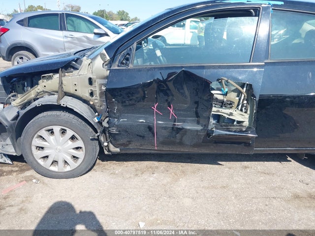 Nissan Versa 1.6 S+ 2017 3N1CN7AP5HL822927 Image 6