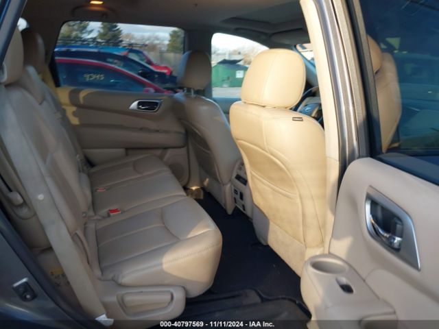 5N1DR2MM5HC650819 Nissan Pathfinder Platinum