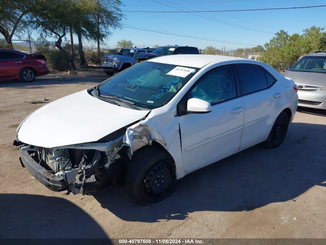 Toyota COROLLA LE 2016 2T1BURHEXGC703817 Image 2