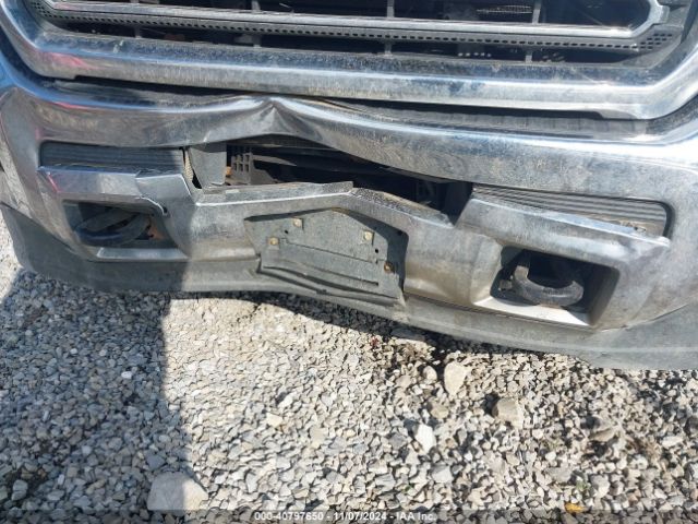 1GT22ZEG9FZ135897 GMC Sierra 2500hd Slt