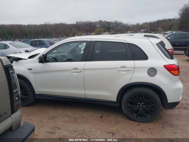 JA4AP3AU2JU011539 Mitsubishi Outlander Sport 2.0 Es/2.0 Le