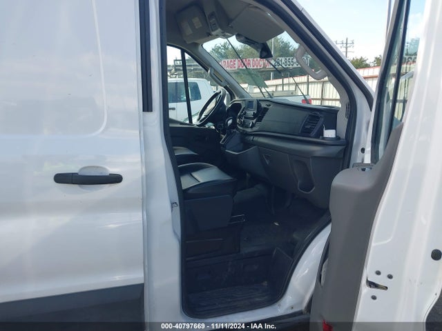 Ford Transit-250 Cargo Van 2023 1FTBR1C87PKA63830 Image 5