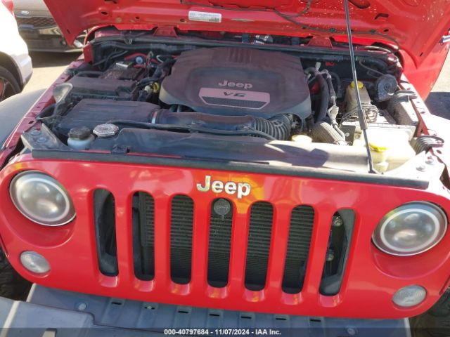 1C4BJWDG8GL259165 Jeep Wrangler Unlimited Sport