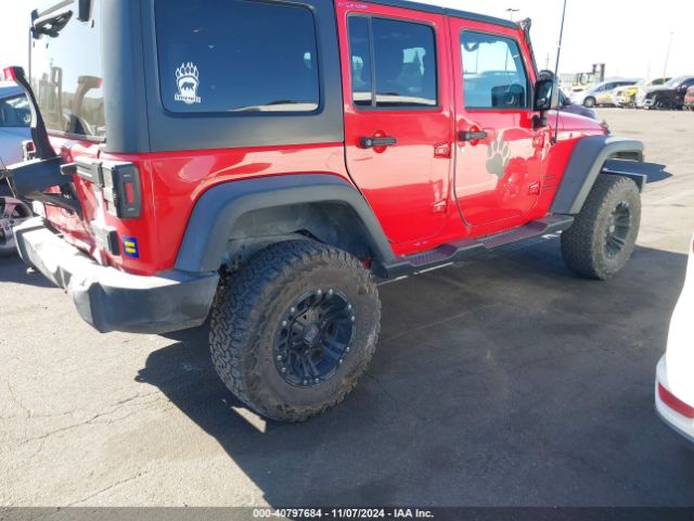 1C4BJWDG8GL259165 Jeep Wrangler Unlimited Sport