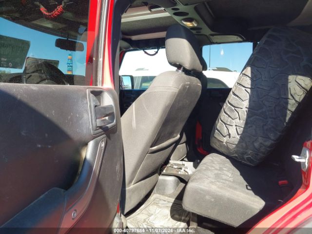 1C4BJWDG8GL259165 Jeep Wrangler Unlimited Sport