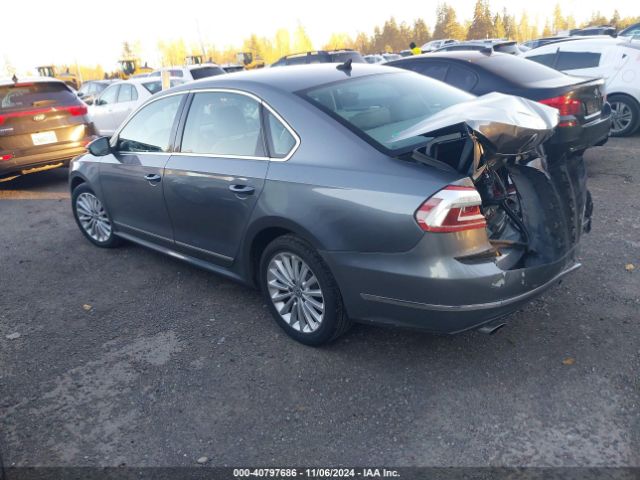 1VWBT7A33GC031217 Volkswagen Passat 1.8t Se