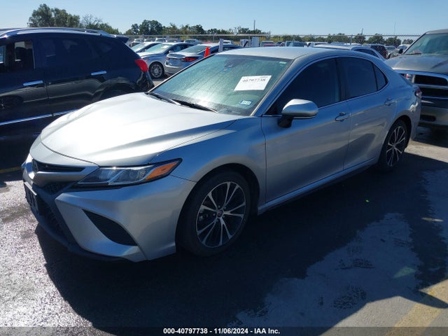 Toyota CAMRY SE 2020 4T1M11AK2LU399684 Image 2