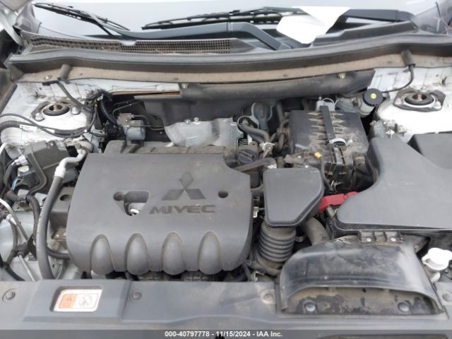 2019 MITSUBISHI OUTLANDER JA4AD3A30KZ038694 Photo 9