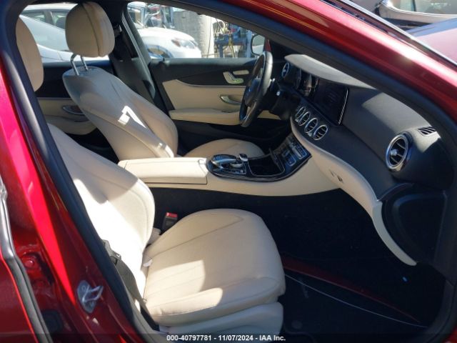 WDDZF4JB3HA067846 Mercedes-Benz E 300