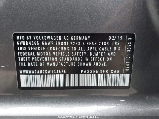WVWWA7AU7KW134585 Volkswagen Golf R 2.0t W/dcc   Navigation