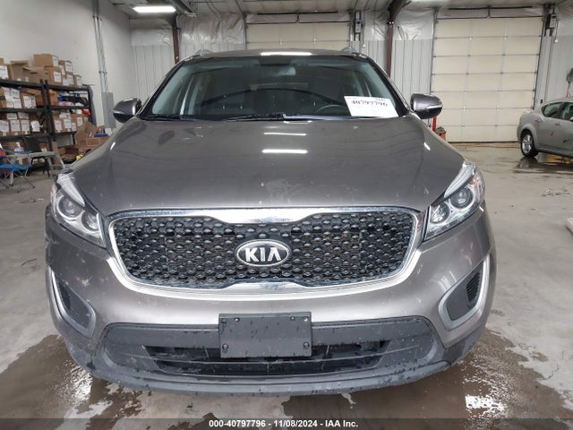 KIA Sorento Lx V6 2017 5XYPGDA57HG302497 Image 12