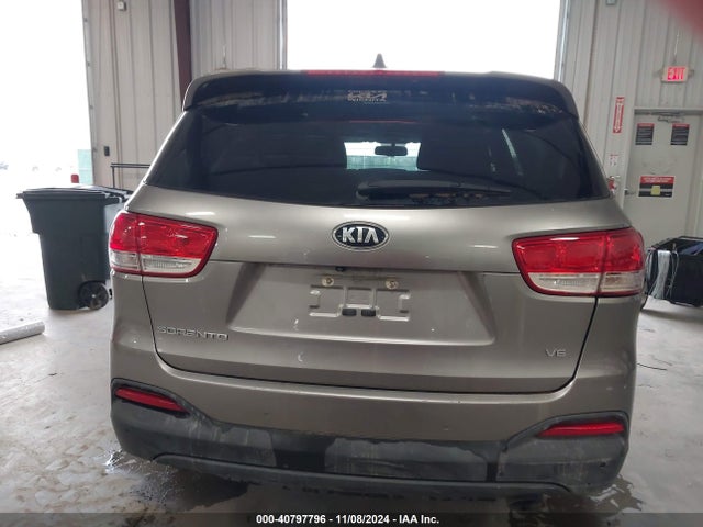 KIA Sorento Lx V6 2017 5XYPGDA57HG302497 Image 16