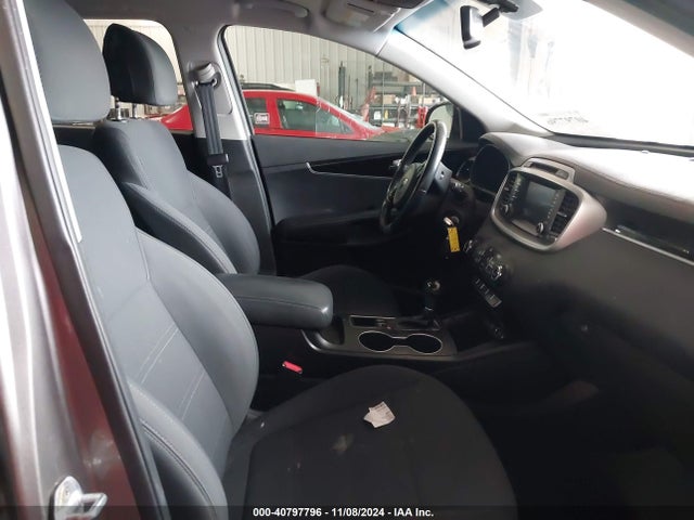 KIA Sorento Lx V6 2017 5XYPGDA57HG302497 Image 5