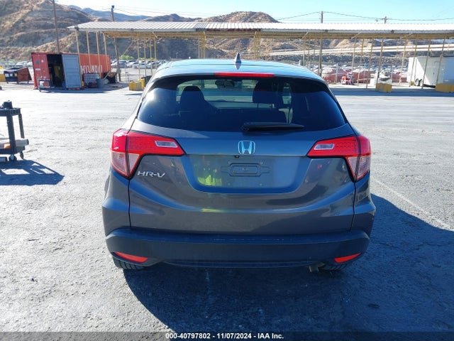 Honda HR-V EX 2018 3CZRU5H55JG703562 Image 17