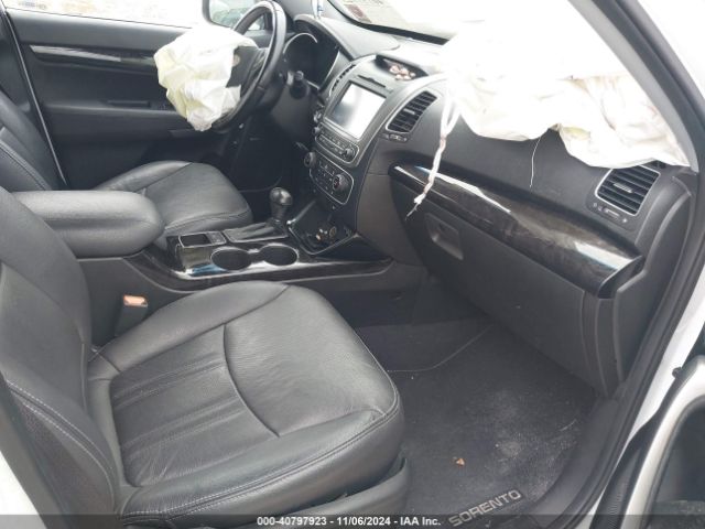 5XYKW4A74EG515823 KIA SORENTO SX