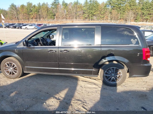 2C4RDGCG8HR731788 Dodge Grand Caravan Sxt