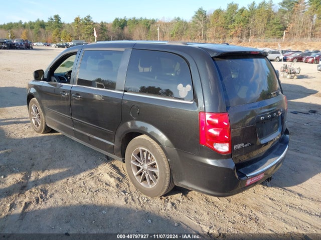 2C4RDGCG8HR731788 Dodge Grand Caravan Sxt