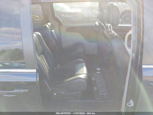2C4RDGCG8HR731788 Dodge Grand Caravan Sxt
