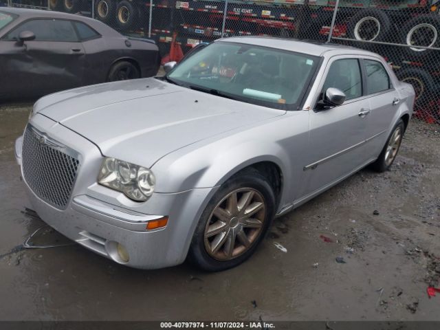 2010 CHRYSLER 300C 2C3CA6CT5AH141439 Photo 1