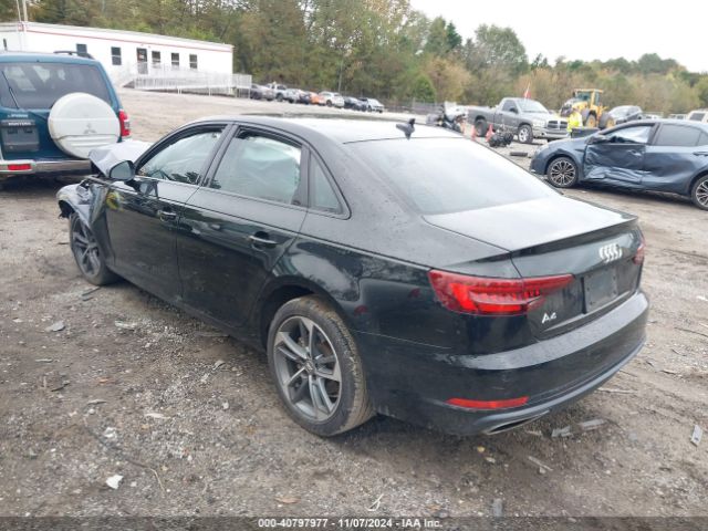 WAUGMAF47KN013642 Audi A4 40 Premium/40 Titanium Premium