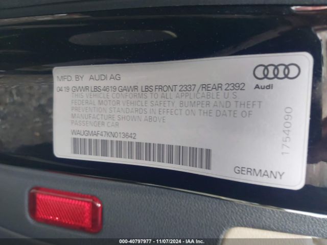 WAUGMAF47KN013642 Audi A4 40 Premium/40 Titanium Premium