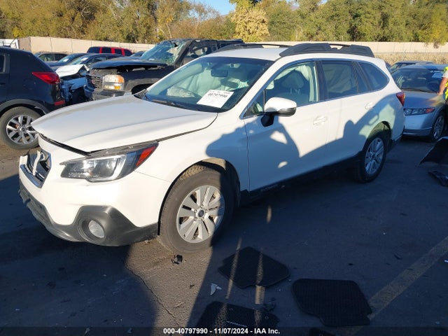 Subaru Outback 2.5i Premium 2019 4S4BSAFC8K3391759 Image 2