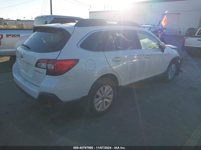 Subaru Outback 2.5i Premium 2019 4S4BSAFC8K3391759 Image 4