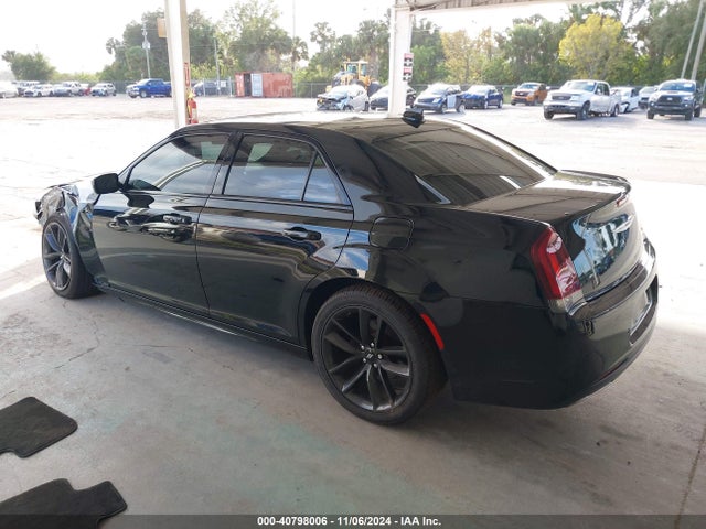 Chrysler 300 2018 2C3CCABG8JH234845 Image 15