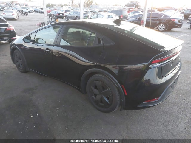 Toyota Prius Le 2023 JTDACAAU7P3012156 Image 3
