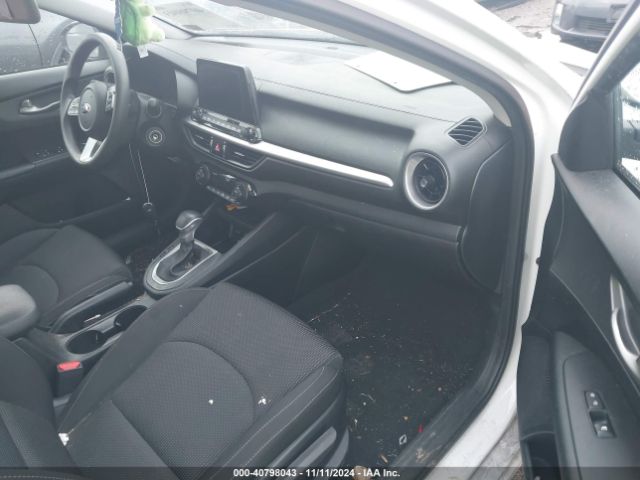 3KPF24AD4KE125025 KIA Forte Lxs