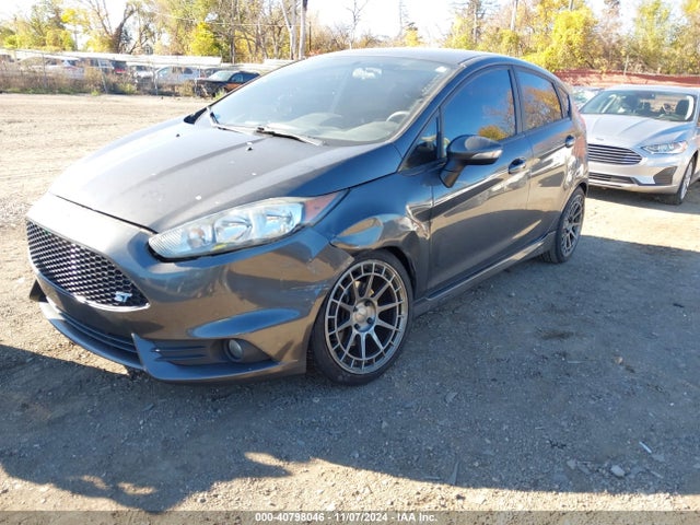 Ford FIESTA ST 2016 3FADP4GX2GM183227 Image 2