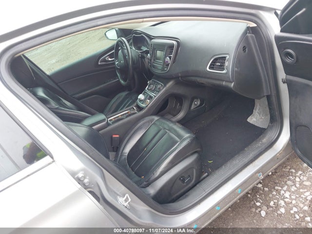 Chrysler 200 C 2015 1C3CCCCB2FN545314 Image 5