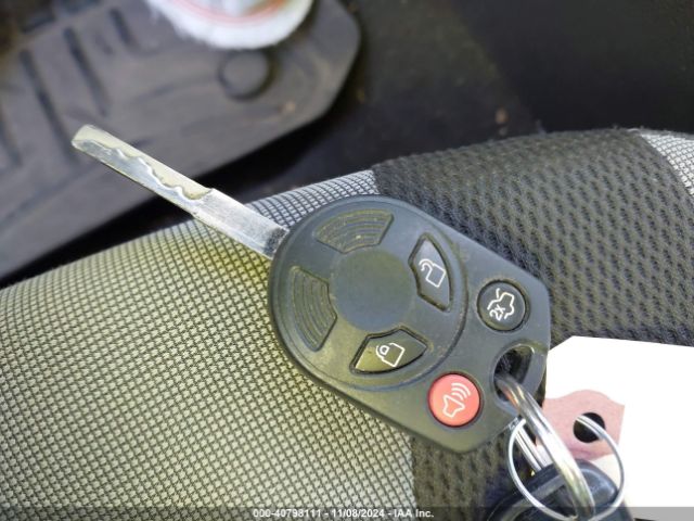 1FADP3F21EL386270 Ford FOCUS SE