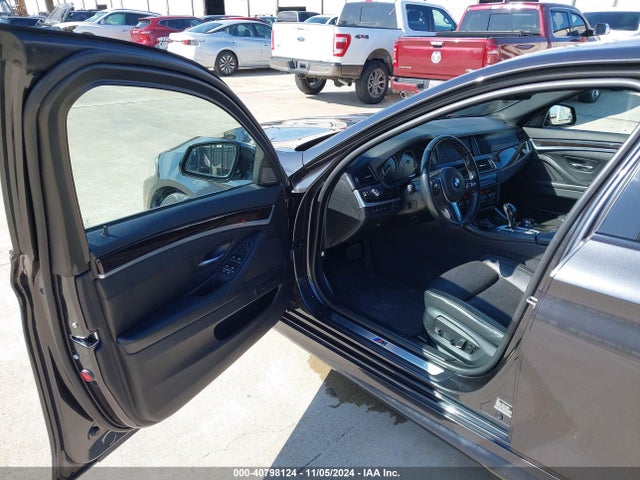 BMW 550i 2015 WBAKN9C52FD682318 Image 20