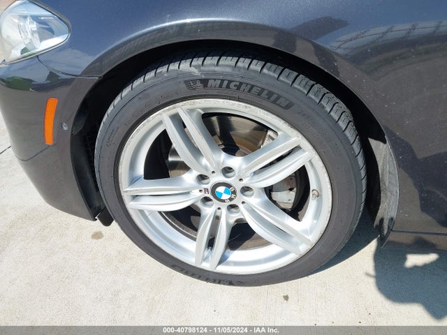 BMW 550i 2015 WBAKN9C52FD682318 Image 21