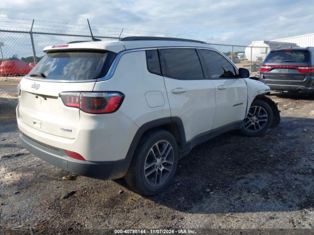 3C4NJCBB0KT832382 Jeep Compass Sun And Wheel Fwd